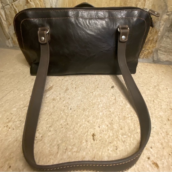 Mouflon handbag in shades of Brown. Classic piece from a Canadian brand - Picture 11 of 12